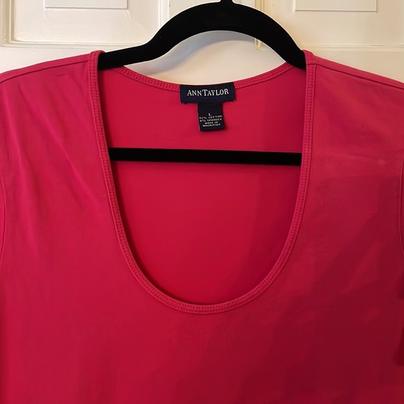 Ann Taylor hot pink tee shirt - Picture 2 of 2